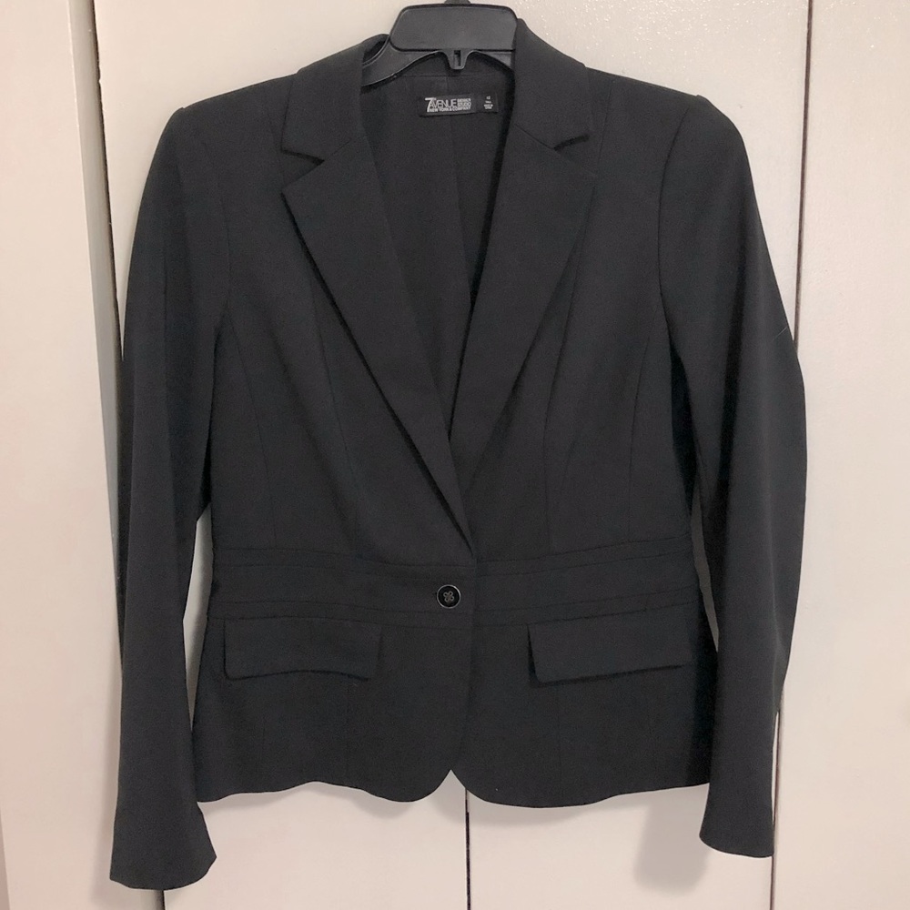 Black New York and Company Blazer Size 12 Tall